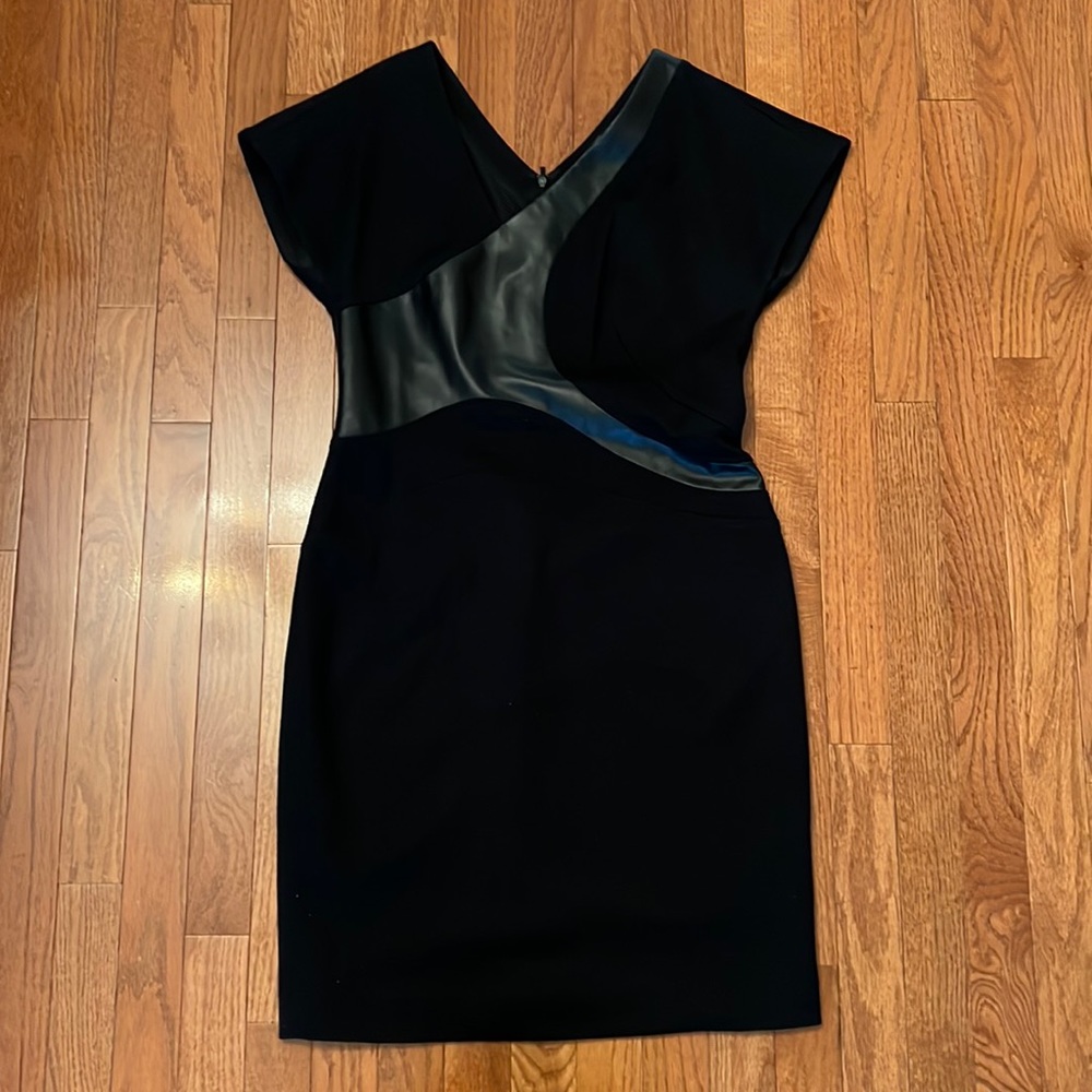 Boss Hugo Boss ponte/leather black cap sleeve short dress size 6